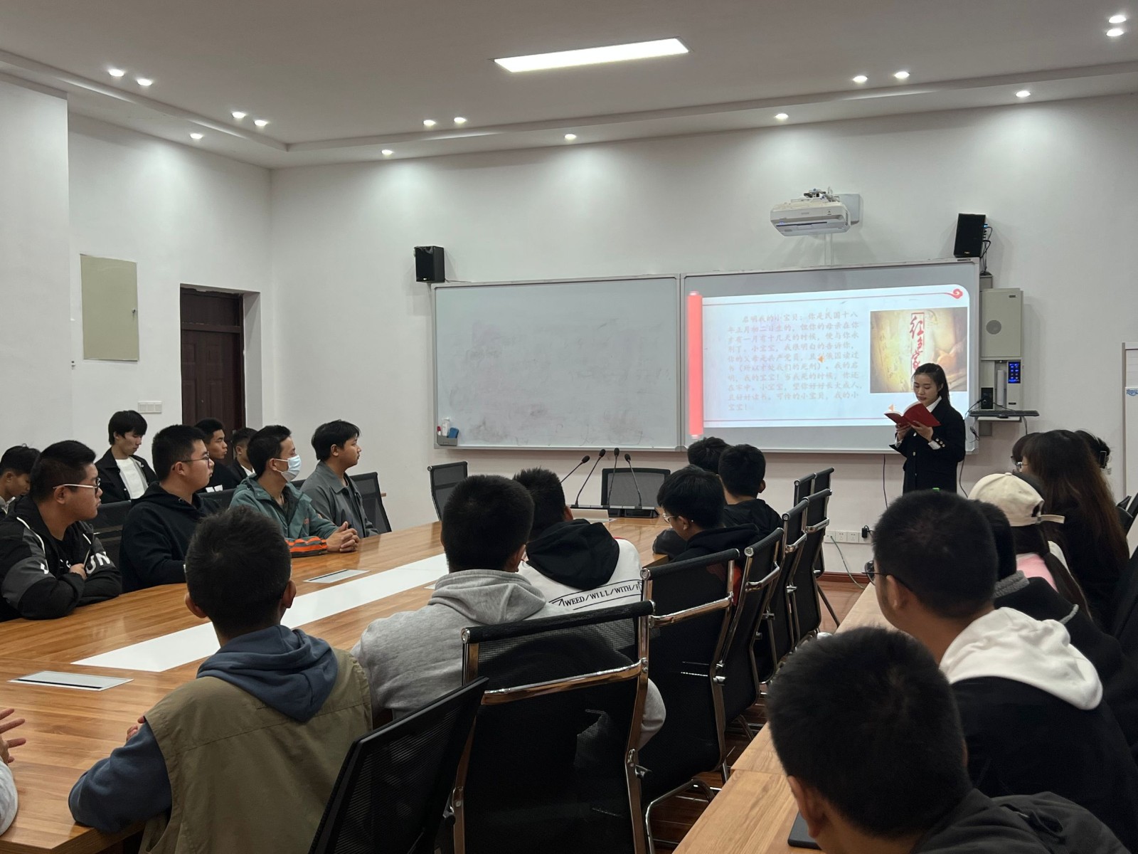 微信图片_20211101160204.jpg 微信图片_20211101160204.jpg